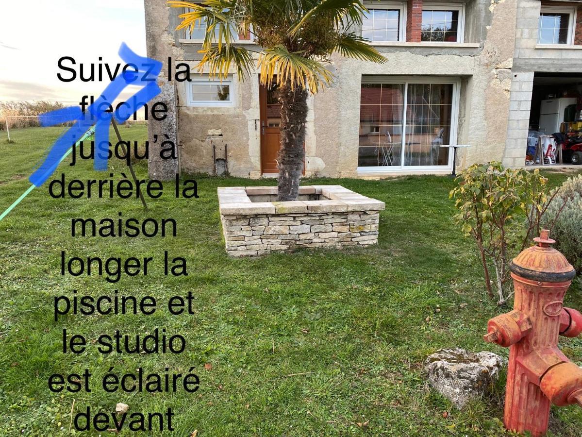 Villa Complexe Familial Charmes  Esterno foto